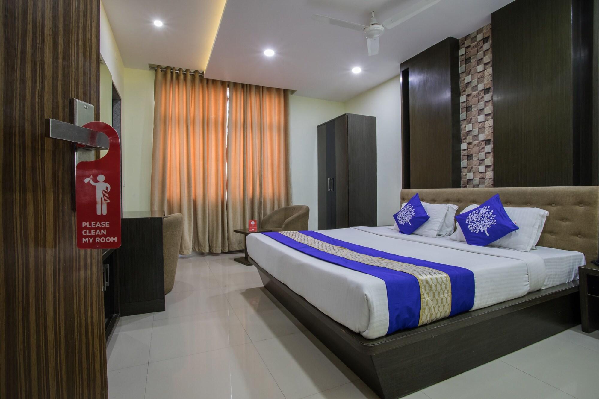 Capital O 1546 The Sensation Hotel Indore Exterior foto